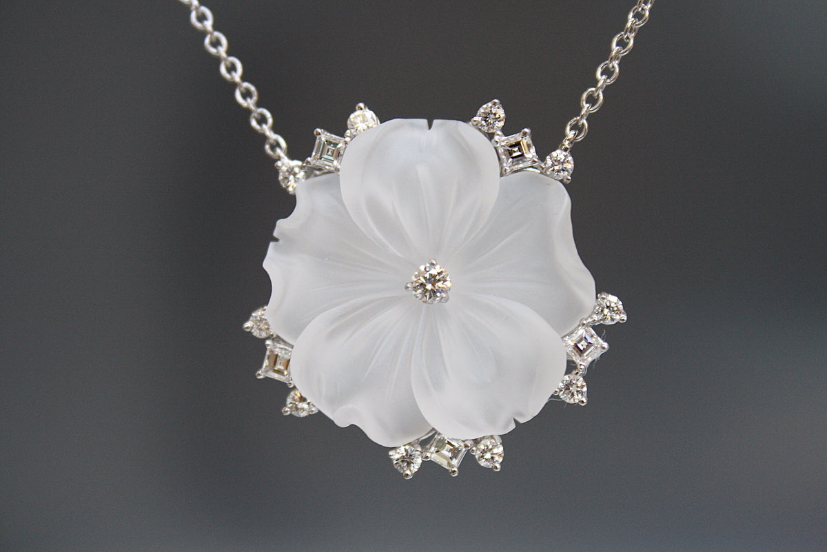 Stauer sales snowflake pendant